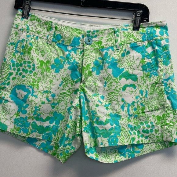 Lilly Pulitzer Pants - Lilly Pulitzer Shorts Callahan Limeade It’s a Zoo Lime Green Aqua Blue
